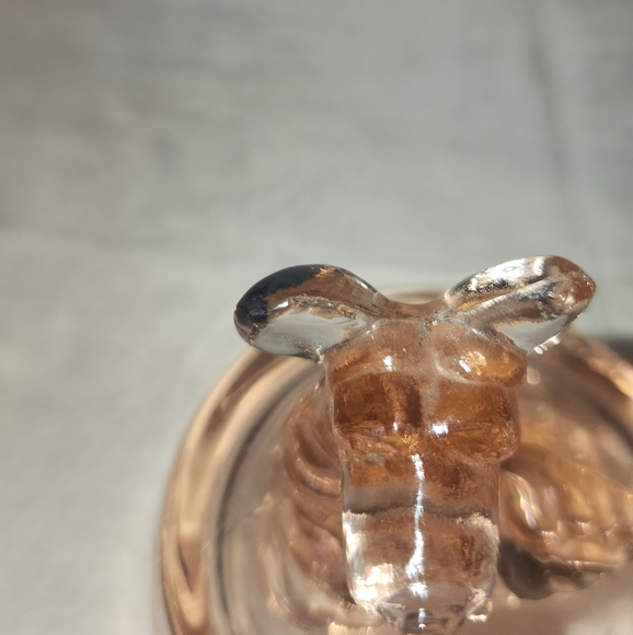 Vintage 1940's Depression glass Scottish Terrier bowl cover. - Picture 2 of 2